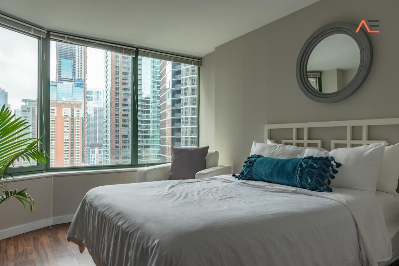 Envitae 3Br Downtown Luxurious Suite Views & Pool Chicago Exterior photo